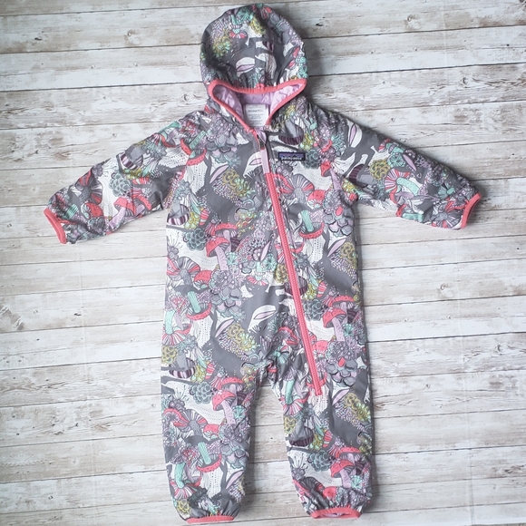 Patagonia Other - Patagonia Puff Ball Bunting in Mushroom Print NWOT